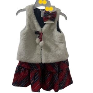 Max Studio 3 piece set fur vest, skirt set with matching barrettes